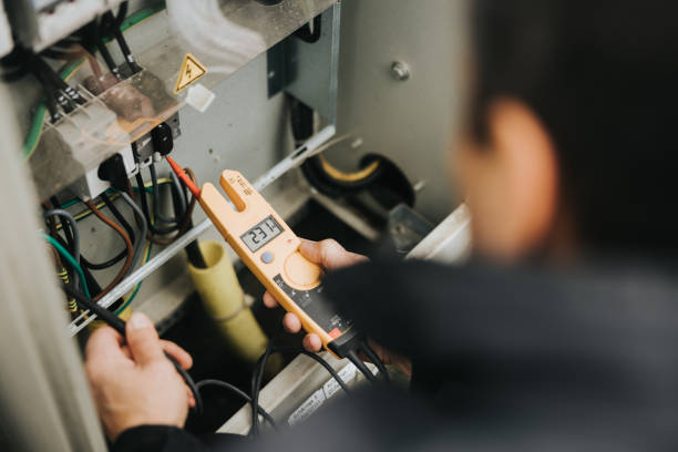 Best Circuit Breaker Repair  in Columbus, KS